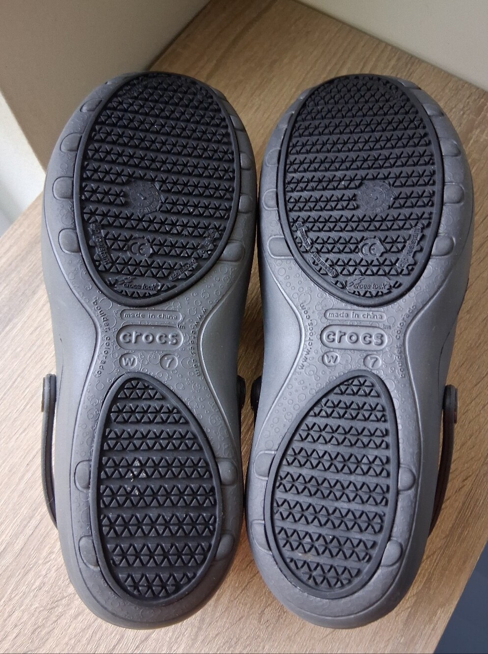 CROCS Mercy Slip-Resistant Work Clogs - Picture 15 of 15